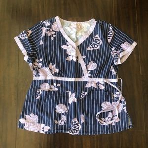 Koi Scrub Top XL
